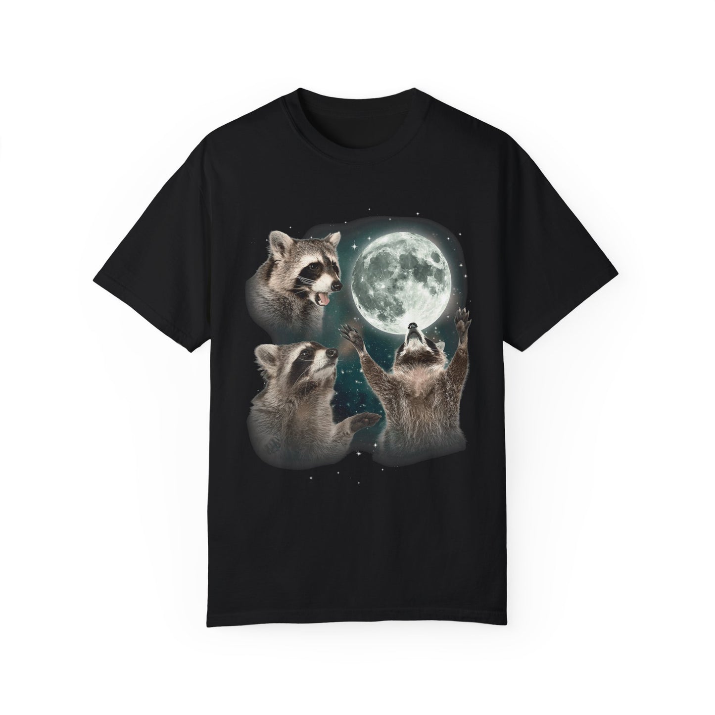 Three Raccoons Howling at the Moon Vintage Retro T-Shirt